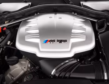 Пад капотам BMW M3 CRT [Worldwide] (E90) '08–10.2011