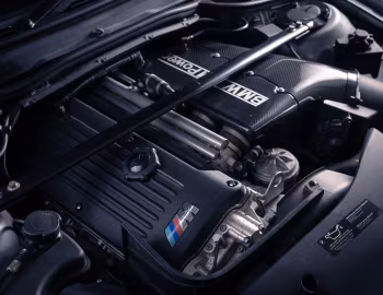 Bajo el capó BMW M3 CSL Coupe [UK-spec] (E46) '07–12.2003