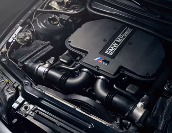 Bajo el capó BMW M3 CSL V8 Prototyp (E46) '2003