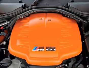 发动机舱 BMW M3 GTS [UK-spec] (E92) '05.2010–12.2011