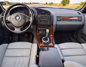 Panel frontal BMW M3 Sedan 3.2 (SMG) [Worldwide] (E36) '12.1996–01.1998