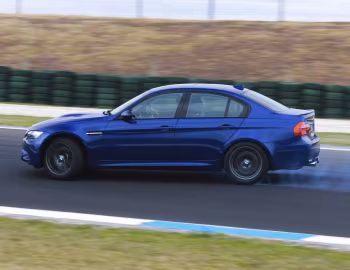 BMW M3 Sedan [Australia] (E90) '08.2008–11