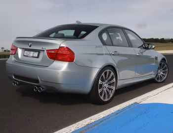 BMW M3 Sedan [Australia] (E90) '08.2008–11