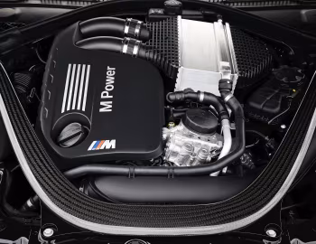 Bajo el capó BMW M4 Cabrio [Worldwide] (F83) '2014–02.2017