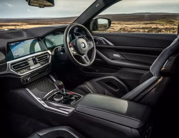 Intérieur BMW M4 Competition [UK-spec] (G82) '2021–pr.