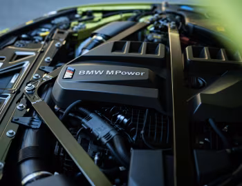 Bajo el capó BMW M4 Competition [Japan] (G82) '2021–pr.