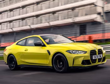 BMW M4 Competition [UK-spec] (G82) '2021–pr.