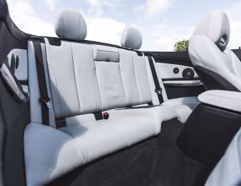 Interior 2015–17 BMW M4 Convertible [North America] (F83) '2014–17