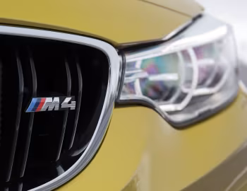 BMW M4 Coupé [UK-spec] (F82) '2014–17