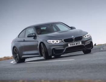 BMW M4 Coupé [UK-spec] (F82) '2014–17