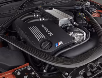 Bajo el capó BMW M4 Coupé Competition Package [Australia] (F82) '2016–17