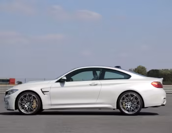 BMW M4 Coupé Competition Package [Worldwide] (F82) '2016–17