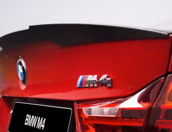 BMW M4 Coupé "Paint Work Edition" [South Korea] (F82) '2016