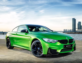 BMW M4 Coupé "Paint Work Edition" [South Korea] (F82) '2016