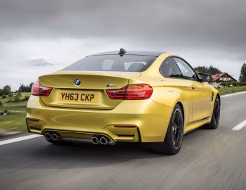 BMW M4 Coupé [UK-spec] (F82) '2014–17