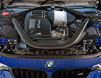 发动机舱 BMW M4 CS [Australia] (F82) '2017–20