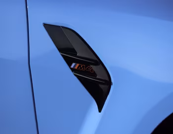 BMW M4 CS [UK-spec] (G82) '2024–pr.