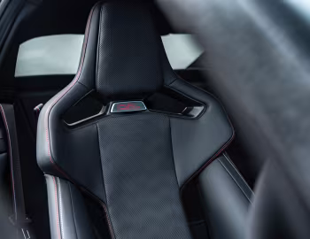 Интерьер BMW M4 CSL [UK-spec] (G82) '2022–н.в.