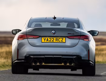 BMW M4 CSL [UK-spec] (G82) '2022–н.в.