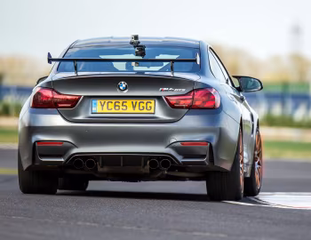 BMW M4 GTS [UK-spec] (F82) '2015–16