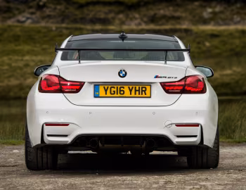 BMW M4 GTS [UK-spec] (F82) '2015–16