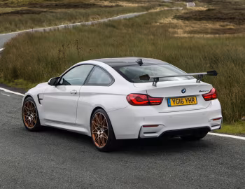 BMW M4 GTS [UK-spec] (F82) '2015–16