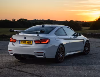 BMW M4 GTS [UK-spec] (F82) '2015–16