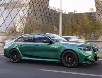 BMW M5 [China] (G90) '2024–pr.