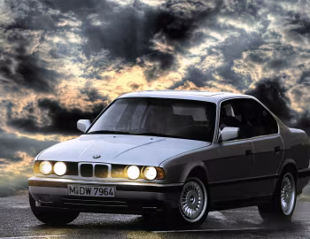BMW M5 [Worldwide] (E34) '07.1988–04.1992