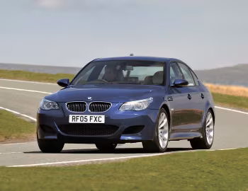 BMW M5 [UK-spec] (E60) '03.2005–03.2007