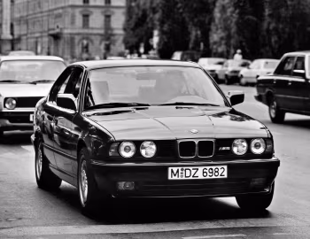 BMW M5 [Worldwide] (E34) '07.1988–04.1992