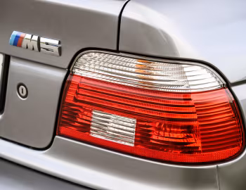 BMW M5 [Worldwide] (E39) '09.2000–06.2003
