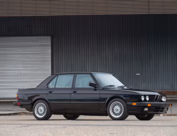 1988 BMW M5 [North America] (E28) '11.1986–11.1987