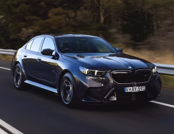 BMW M5 [Australia] (G90) '2024–pr.