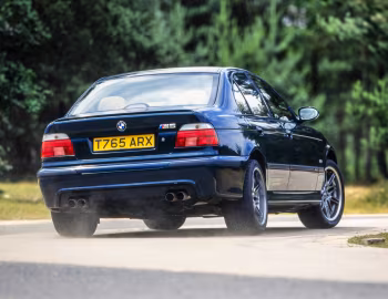 BMW M5 [UK-spec] (E39) '10.1998–09.2000