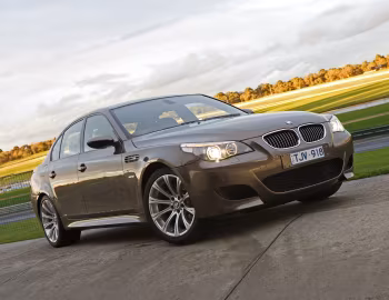 BMW M5 [Australia] (E60) '03.2005–03.2007