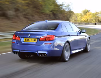 BMW M5 [UK-spec] (F10) '2011–13