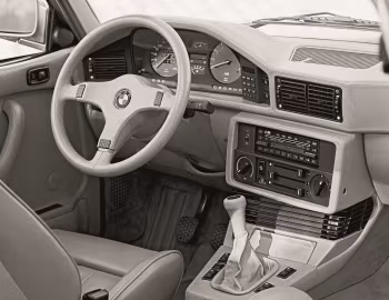 Panel frontal BMW M5 [Worldwide] (E28) '10.1984–09.1987