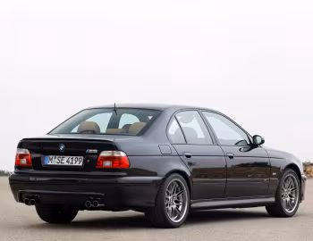 BMW M5 [Worldwide] (E39) '09.2000–06.2003
