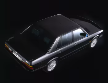BMW M5 [Worldwide] (E28) '10.1984–09.1987