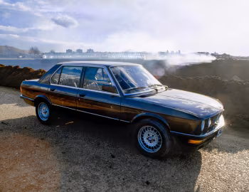BMW M5 [Worldwide] (E28) '10.1984–09.1987
