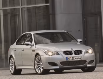 BMW M5 [Worldwide] (E60) '09.2004–03.2007
