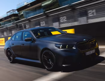 BMW M5 [Australia] (G90) '2024–pr.