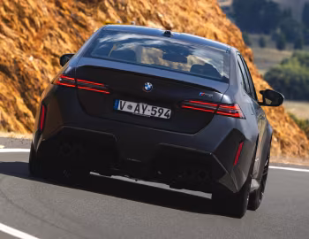 BMW M5 [Australia] (G90) '2024–pr.