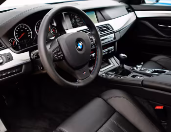 Interior 2013 BMW M5 [North America] (F10) '03.2012–07.2013
