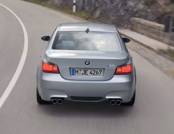 BMW M5 [Worldwide] (E60) '09.2004–03.2007