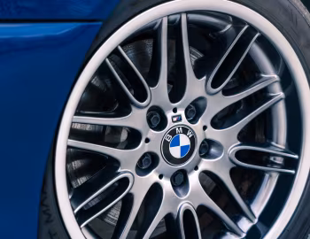 BMW M5 [UK-spec] (E39) '09.2000–06.2003