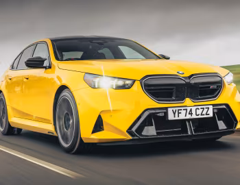 BMW M5 [UK-spec] (G90) '2024–pr.