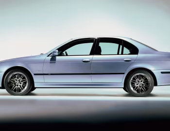 BMW M5 [Worldwide] (E39) '09.2000–06.2003