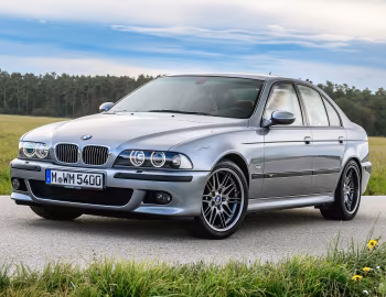 BMW M5 [Worldwide] (E39) '09.2000–06.2003